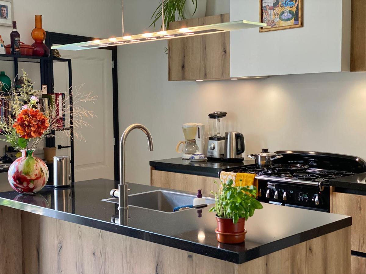 Tiziana'S Herberg Zierikzee Buitenkant foto